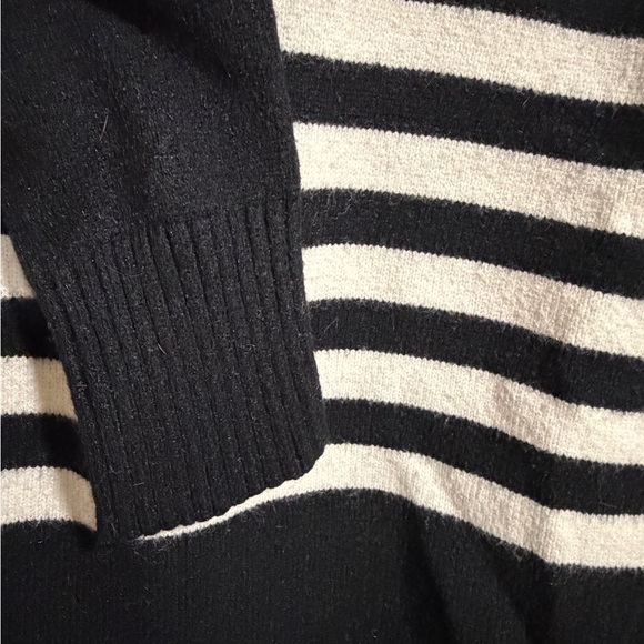 Anthropologie Rebekah Tunic Sweater - Picture 4 of 10